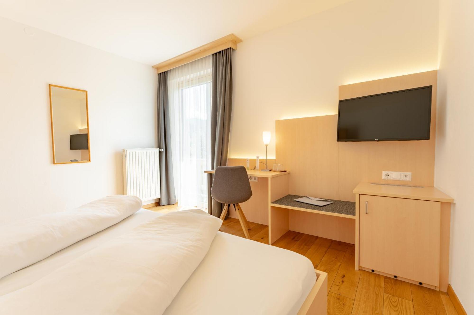 Stampferhof Hotel Weissensee Luaran gambar